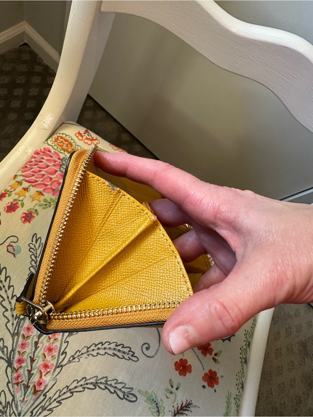 Coach Mustard Yellow Pebbled Leather Shoulder Bag with Matching Wallet - Picture 12 of 14